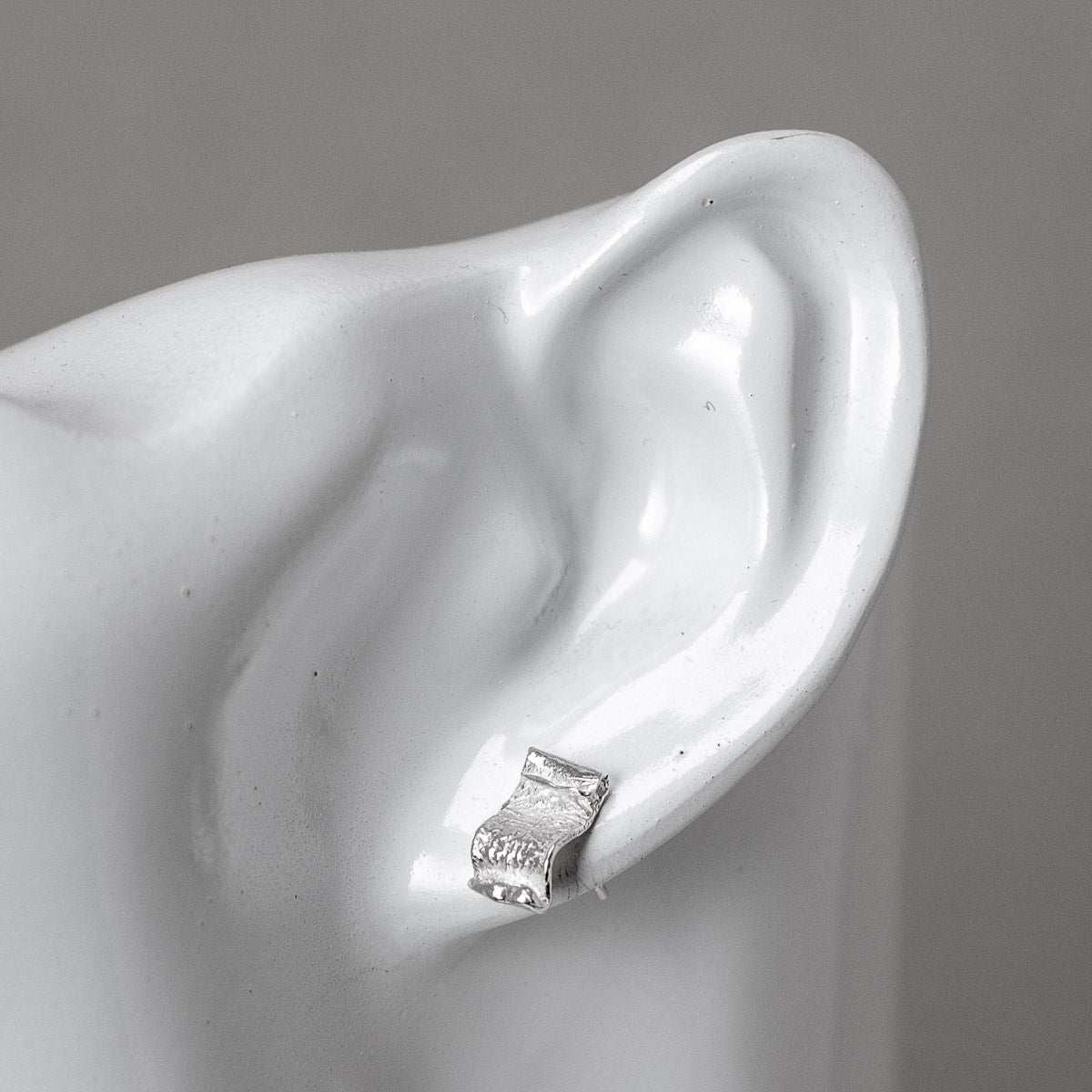Ribbon Silver Stud Earrings - Narrow by Silverfish