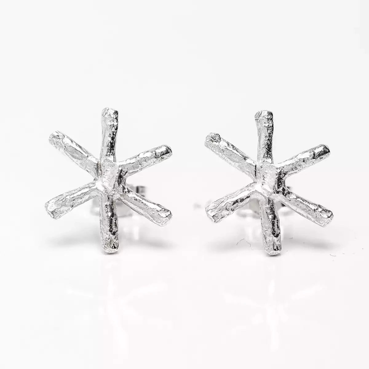 Snowflake Silver Studs Earrings - Small by Silverfish