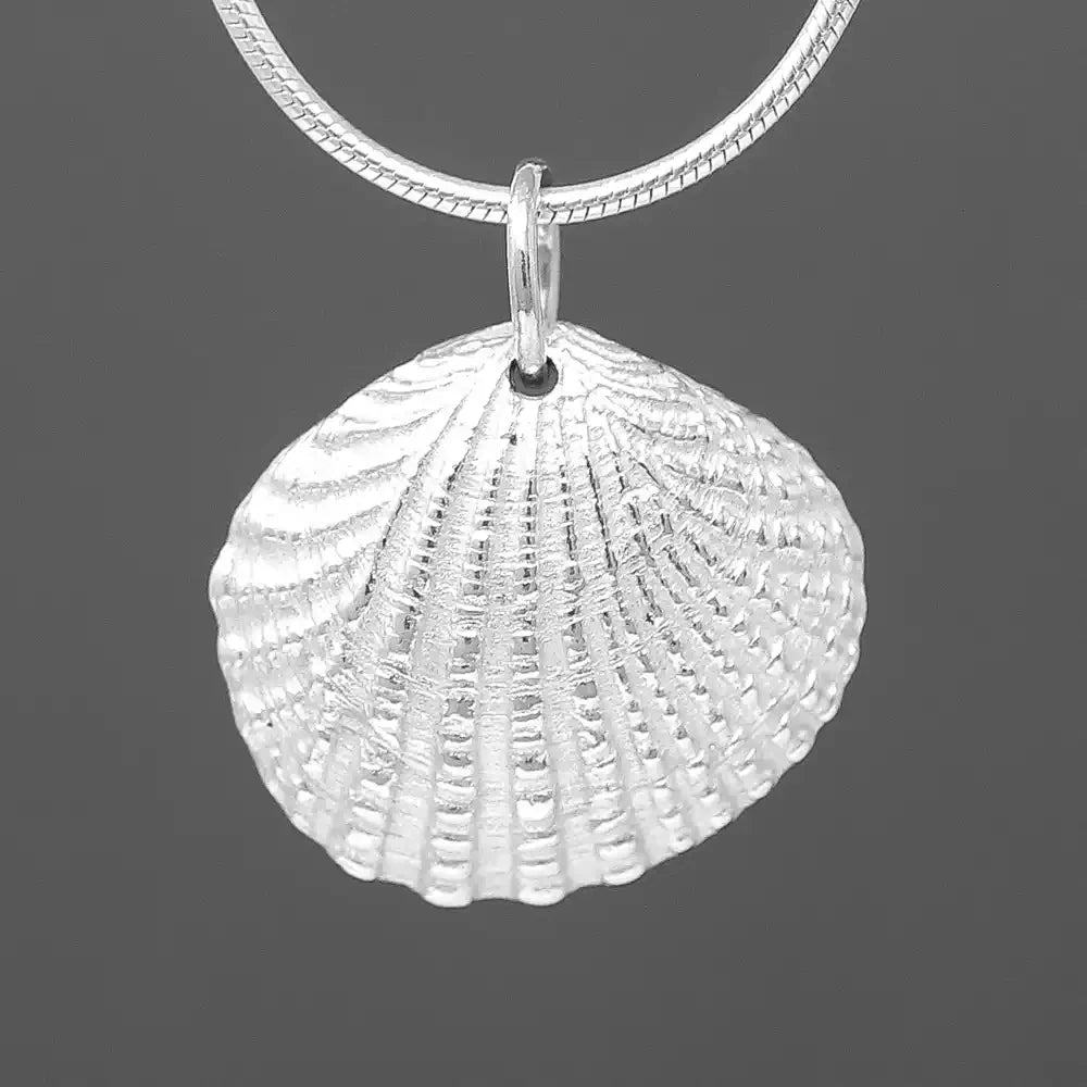 Thai Cockle Pendant - Silver by Silverfish