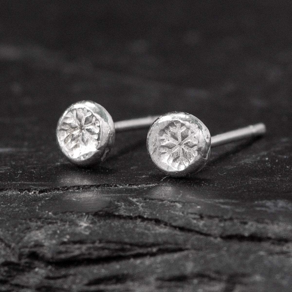 Randoms Silver Stud Earrings 002 by Silverfish
