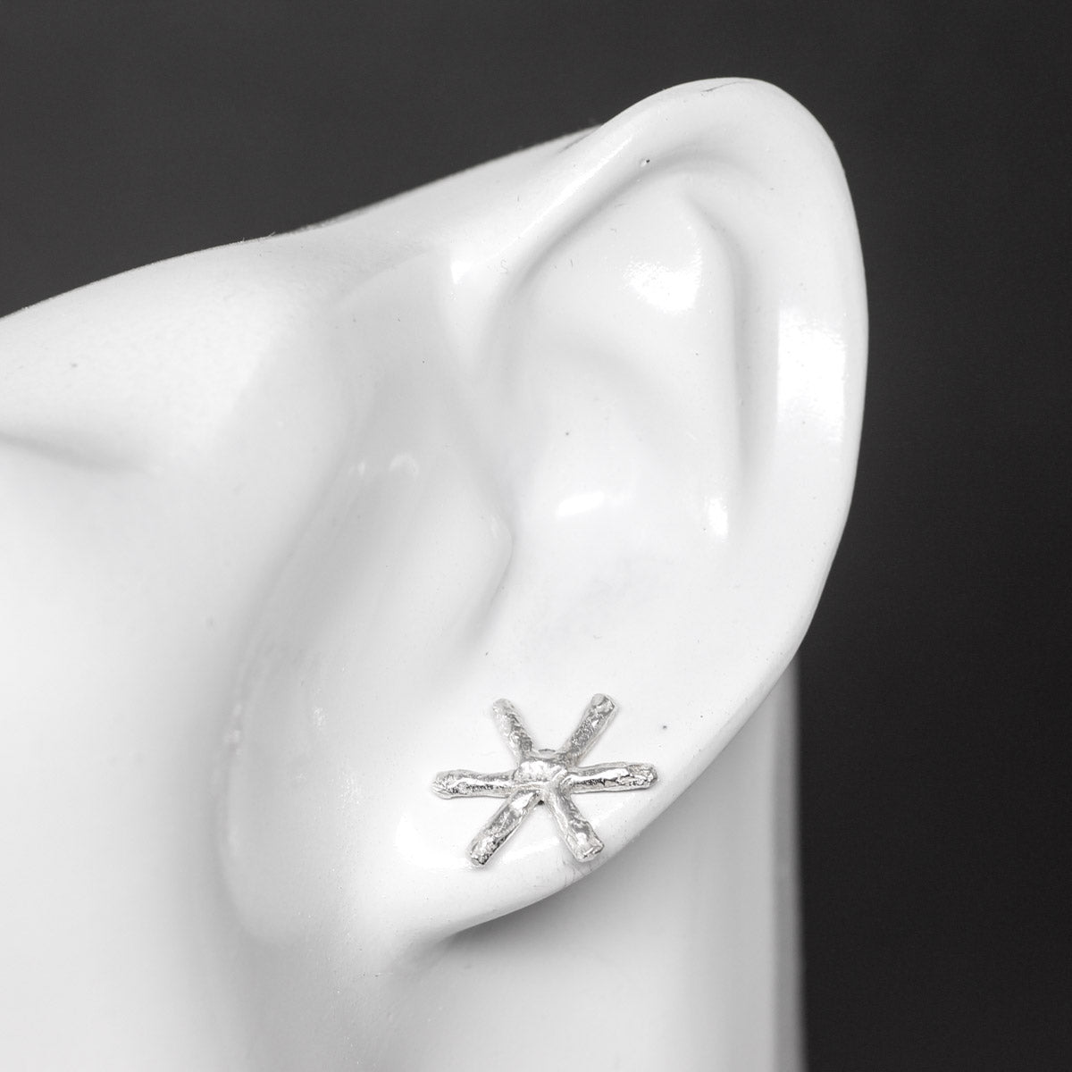 Snowflake Silver Studs Earrings - Small by Silverfish