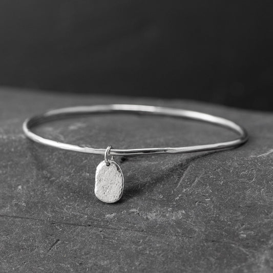 Pebble Silver Bangle - Small Flat by Silverfish