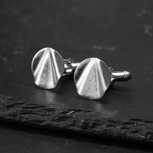 Ribbon Disc Silver Cufflinks by Silverfish